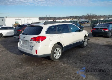 2011 Subaru Outback 2.5I Premium z USA, uszkodzony, nr VIN 4S4BRBCC4B3346100